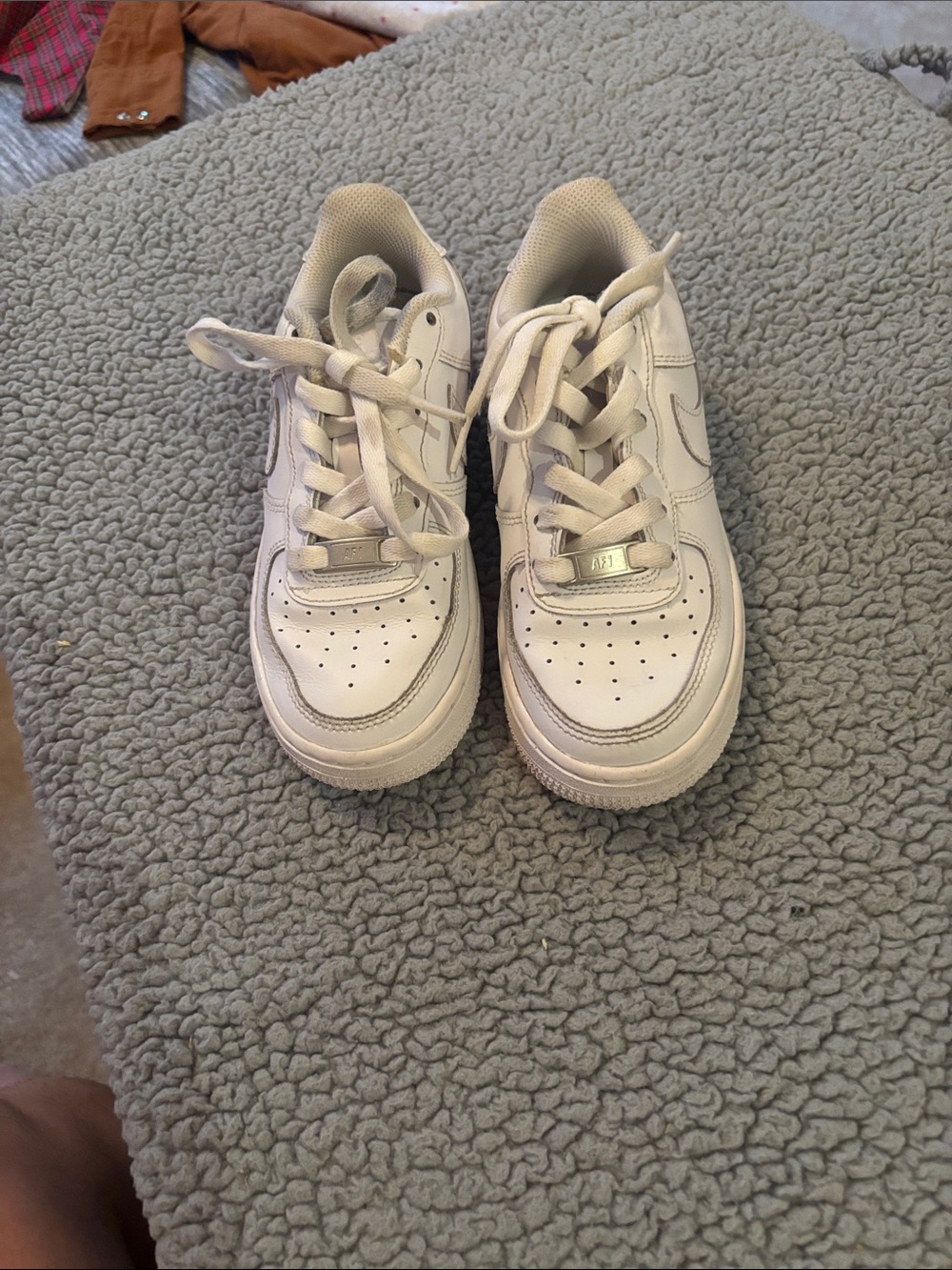 Nike Kids White AirForce 1 Low-Top Sneakers